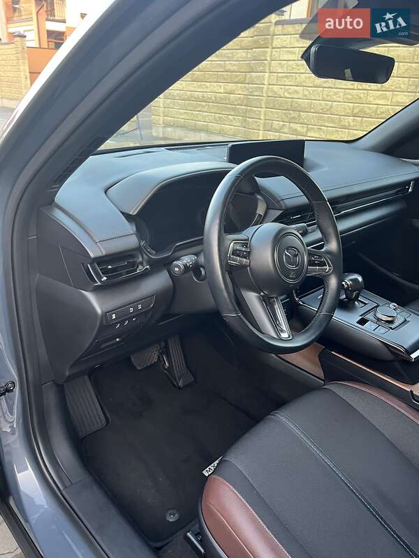 Позашляховик / Кросовер Mazda MX-30 2020 в Володимирі