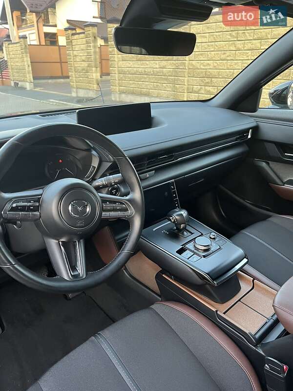 Позашляховик / Кросовер Mazda MX-30 2020 в Володимирі