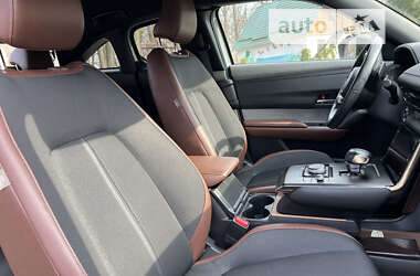 Внедорожник / Кроссовер Mazda MX-30 2021 в 