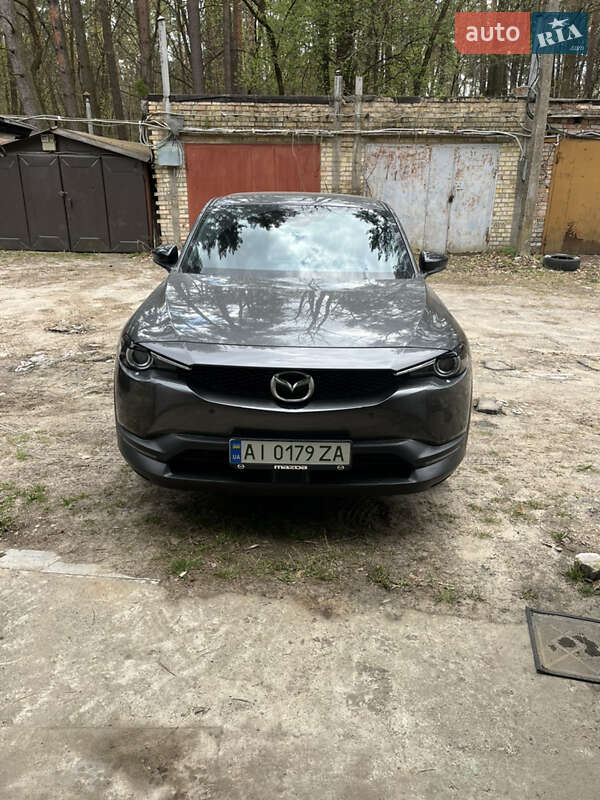Внедорожник / Кроссовер Mazda MX-30 2020 в Киеве