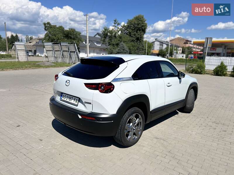 Внедорожник / Кроссовер Mazda MX-30 2021 в Мукачево