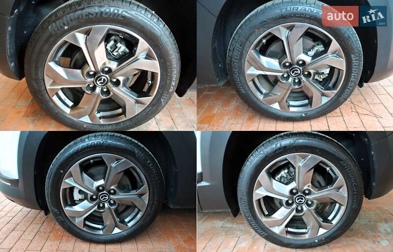 Внедорожник / Кроссовер Mazda MX-30 2020 в Киеве