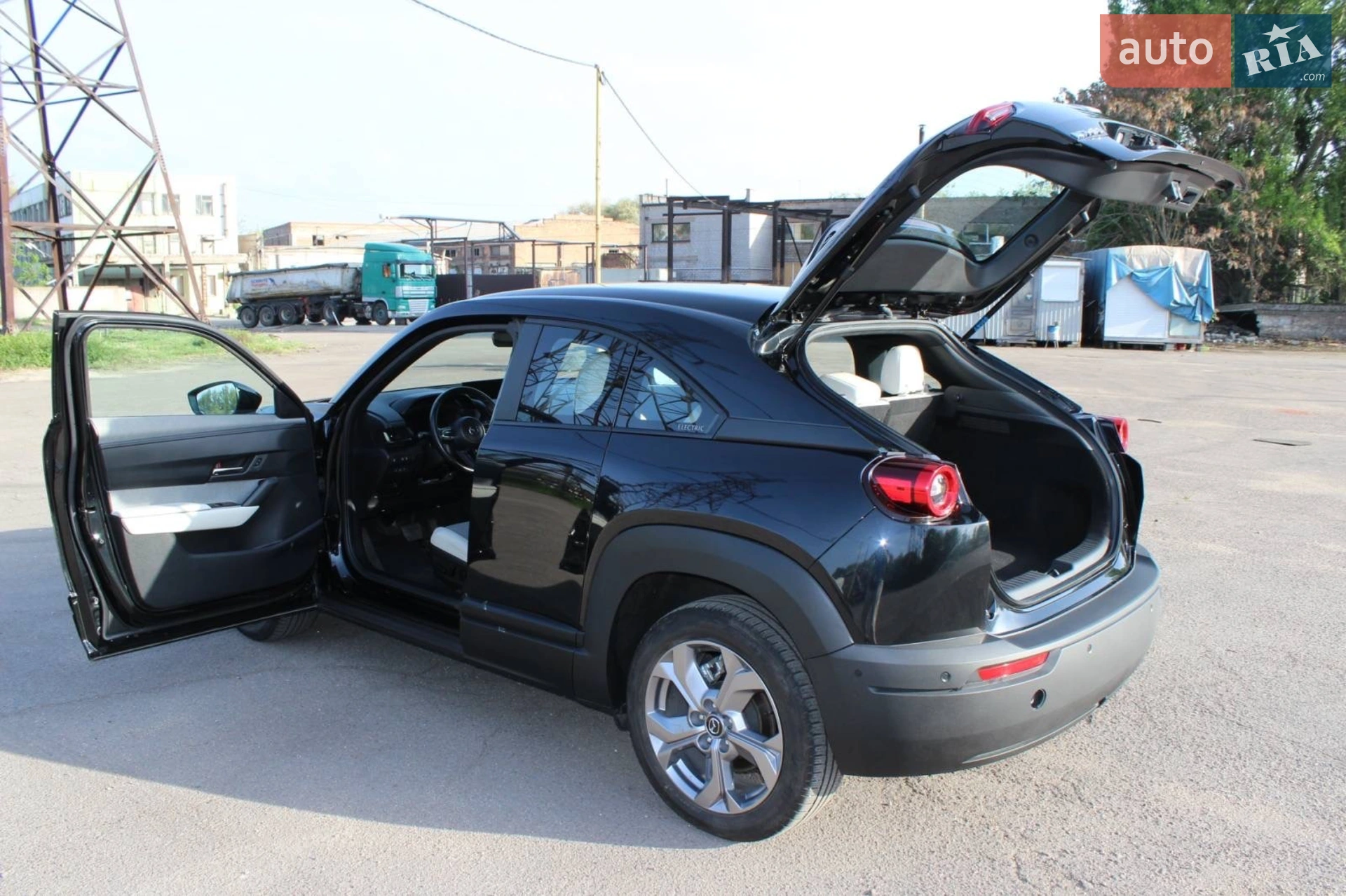 2021 Mazda MX-30 - мініатюра 4