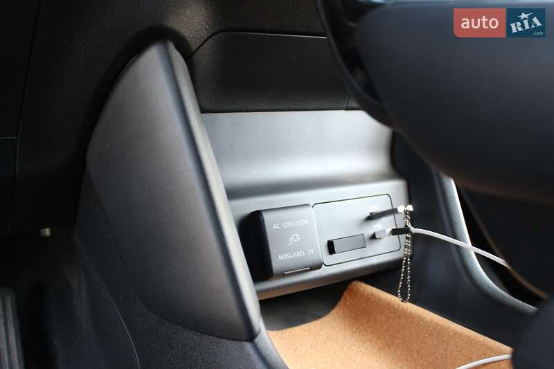 Внедорожник / Кроссовер Mazda MX-30 2021 в Запорожье