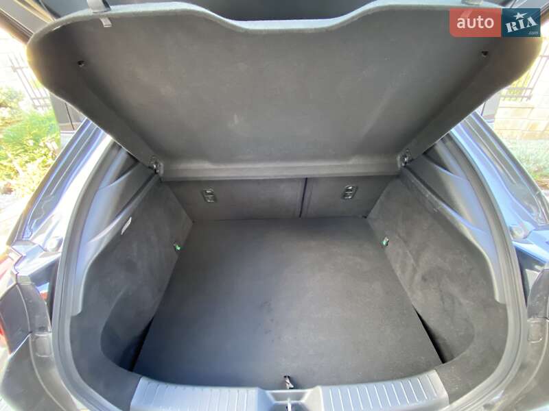 Внедорожник / Кроссовер Mazda MX-30 2020 в Тернополе