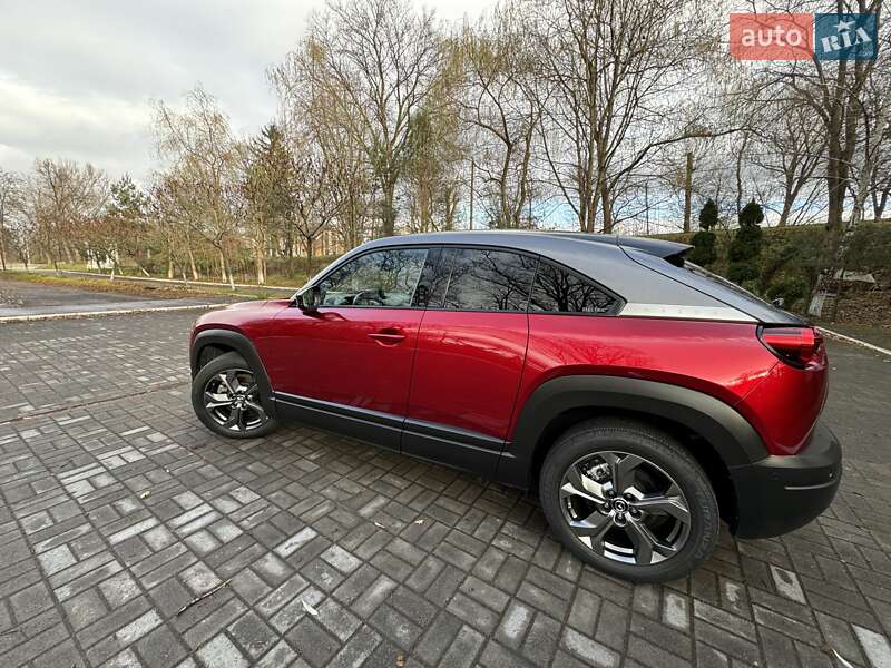 Внедорожник / Кроссовер Mazda MX-30 2021 в Дрогобыче