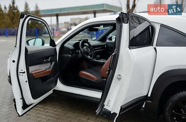 Внедорожник / Кроссовер Mazda MX-30 2024 в 