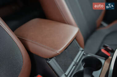 Внедорожник / Кроссовер Mazda MX-30 2024 в 