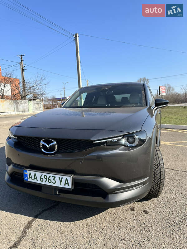 Mazda MX-30 2020