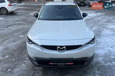 Внедорожник / Кроссовер Mazda MX-30 2021 в Киеве