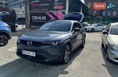 Внедорожник / Кроссовер Mazda MX-30 2020 в Киеве