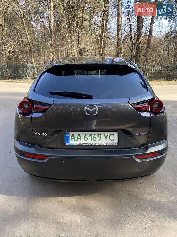 Внедорожник / Кроссовер Mazda MX-30 2021 в Киеве