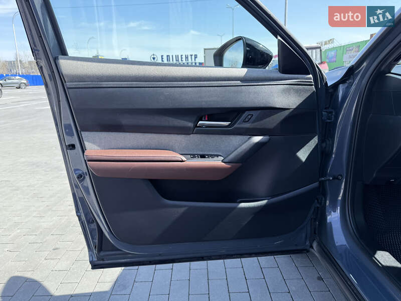 Внедорожник / Кроссовер Mazda MX-30 2020 в Виннице