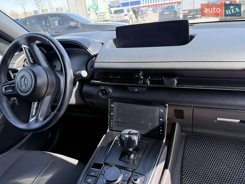 Внедорожник / Кроссовер Mazda MX-30 2020 в Виннице