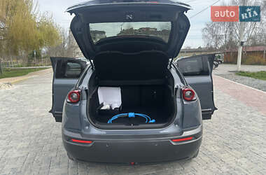 Внедорожник / Кроссовер Mazda MX-30 2020 в 