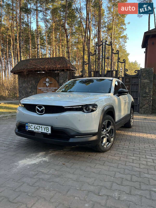Позашляховик / Кросовер Mazda MX-30 2021 в Львові