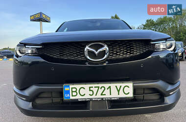 Внедорожник / Кроссовер Mazda MX-30 2021 в 