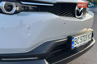 Внедорожник / Кроссовер Mazda MX-30 2021 в 