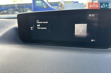 Внедорожник / Кроссовер Mazda MX-30 2021 в 