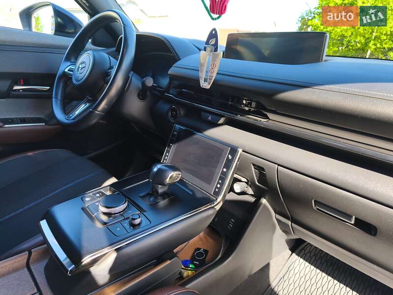 Позашляховик / Кросовер Mazda MX-30 2020 в Ужгороді фото 12 Позашляховик / Кросовер Mazda MX-30 2020 в Ужгороді