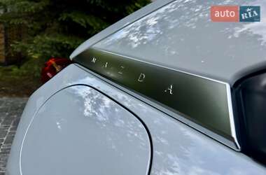 Внедорожник / Кроссовер Mazda MX-30 2020 в 