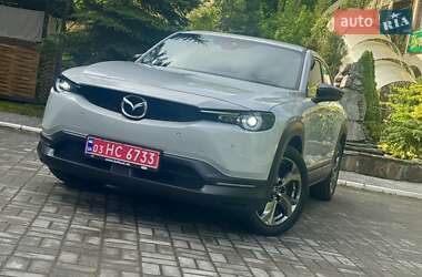 Внедорожник / Кроссовер Mazda MX-30 2020 в 