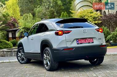 Внедорожник / Кроссовер Mazda MX-30 2020 в 