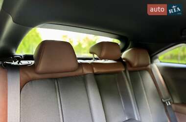 Внедорожник / Кроссовер Mazda MX-30 2020 в 