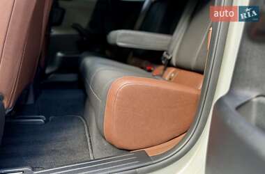 Внедорожник / Кроссовер Mazda MX-30 2020 в 