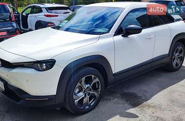 Внедорожник / Кроссовер Mazda MX-30 2020 в 