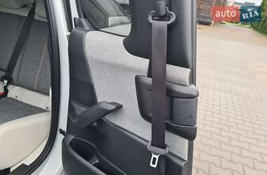 Позашляховик / Кросовер Mazda MX-30 2020 в 