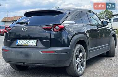 Позашляховик / Кросовер Mazda MX-30 2020 в 