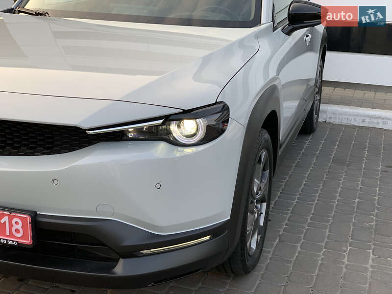 Позашляховик / Кросовер Mazda MX-30 2020 в Рівному