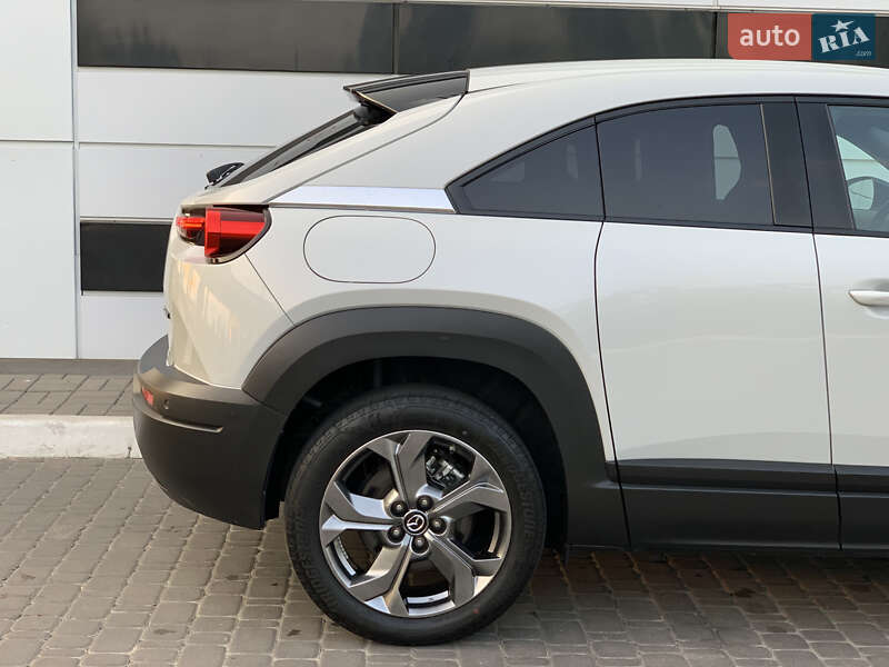 Позашляховик / Кросовер Mazda MX-30 2020 в Рівному