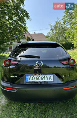 Внедорожник / Кроссовер Mazda MX-30 2023 в 