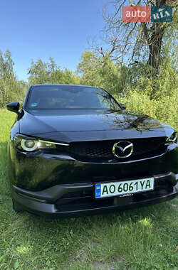 Внедорожник / Кроссовер Mazda MX-30 2023 в 