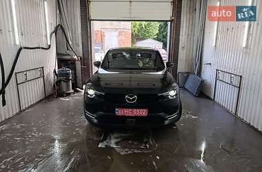 Внедорожник / Кроссовер Mazda MX-30 2020 в 