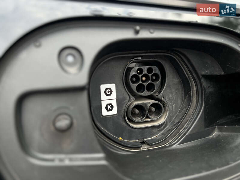 Позашляховик / Кросовер Mazda MX-30 2021 в Києві