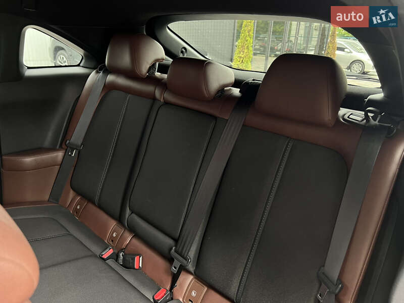 Позашляховик / Кросовер Mazda MX-30 2021 в Києві