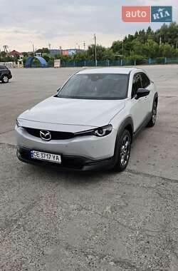 Внедорожник / Кроссовер Mazda MX-30 2021 в 