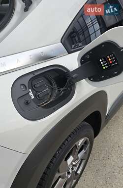 Внедорожник / Кроссовер Mazda MX-30 2021 в 