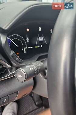 Внедорожник / Кроссовер Mazda MX-30 2021 в 