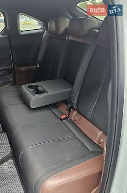 Внедорожник / Кроссовер Mazda MX-30 2021 в 