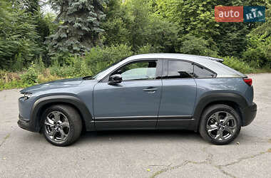 Внедорожник / Кроссовер Mazda MX-30 2022 в 