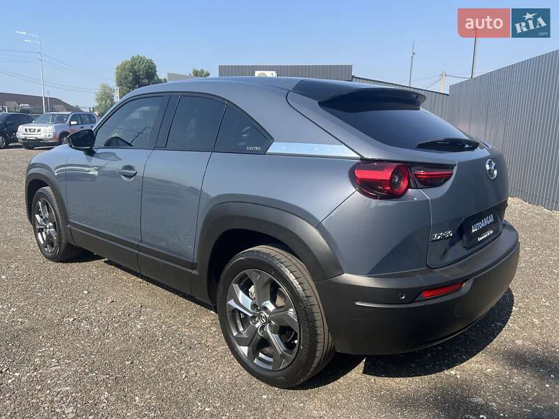 Внедорожник / Кроссовер Mazda MX-30 2020 в Киеве