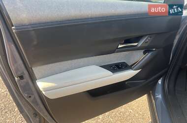 Внедорожник / Кроссовер Mazda MX-30 2020 в 