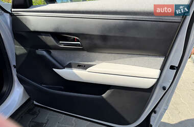 Внедорожник / Кроссовер Mazda MX-30 2023 в 