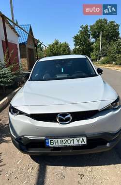 Позашляховик / Кросовер Mazda MX-30 2020 в Чорноморську