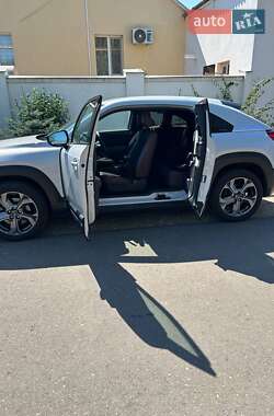 Внедорожник / Кроссовер Mazda MX-30 2020 в 