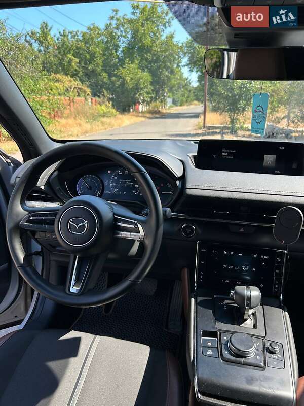 Внедорожник / Кроссовер Mazda MX-30 2020 в Черноморске
